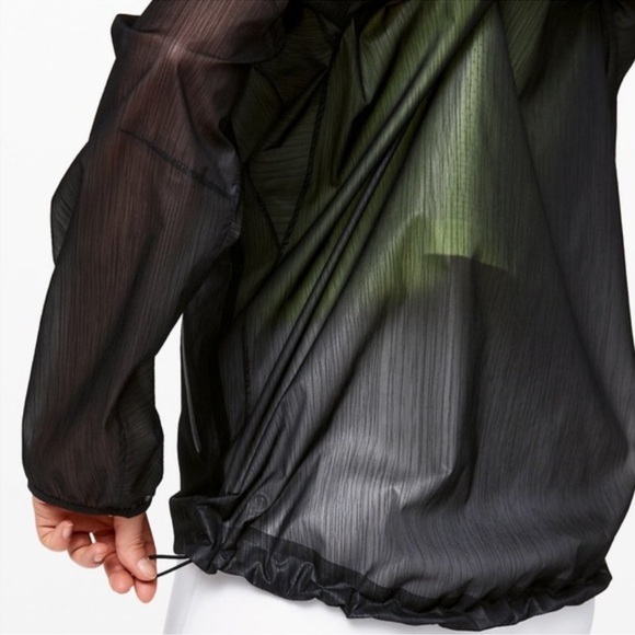 *NWT* LULULEMON Sheer Joy Jacket Black — 8 — Waterproof/Windproof/Packable Zip - Picture 11 of 12